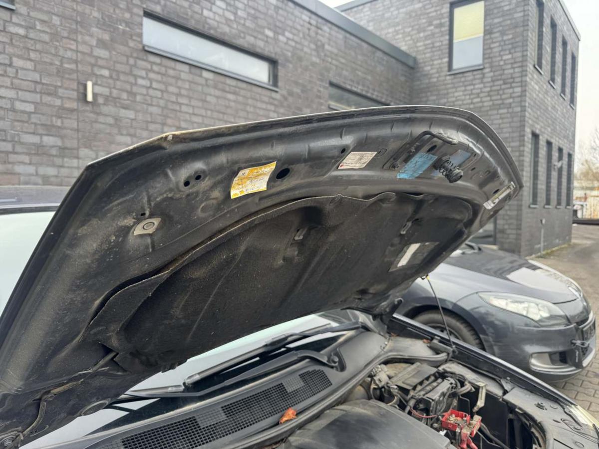 Renault Megane 2 original Motorhaube TEB66 Graphitschwarz Bj.2006